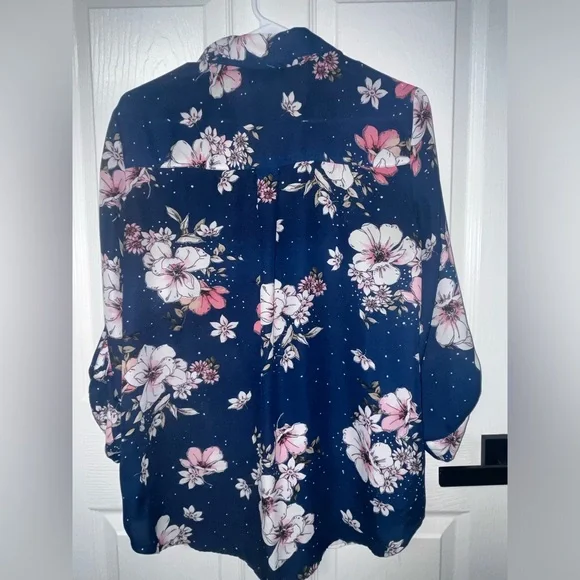 IZ Byer Navy Blue floral Button Up Long Sleeve Knotted Roll Tab Blouse large - Picture 4 of 4